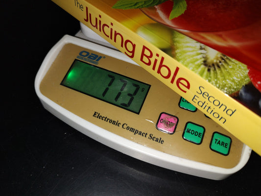 153- The Juicing Bible. Second Edition - Pat Crocker. 2008 Robert Rose, Inc.