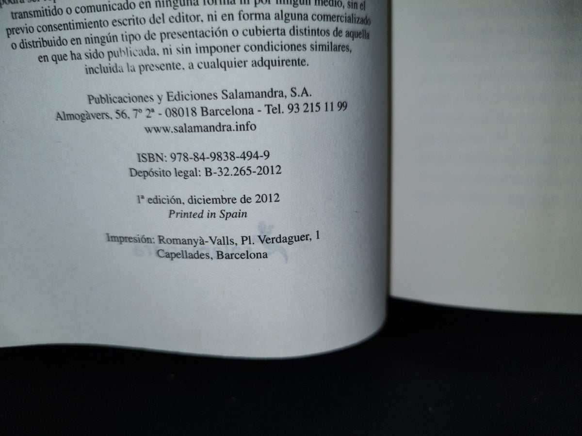54- Una Vacante Imprevista - J. K. Rowling - Primera Edición 2012