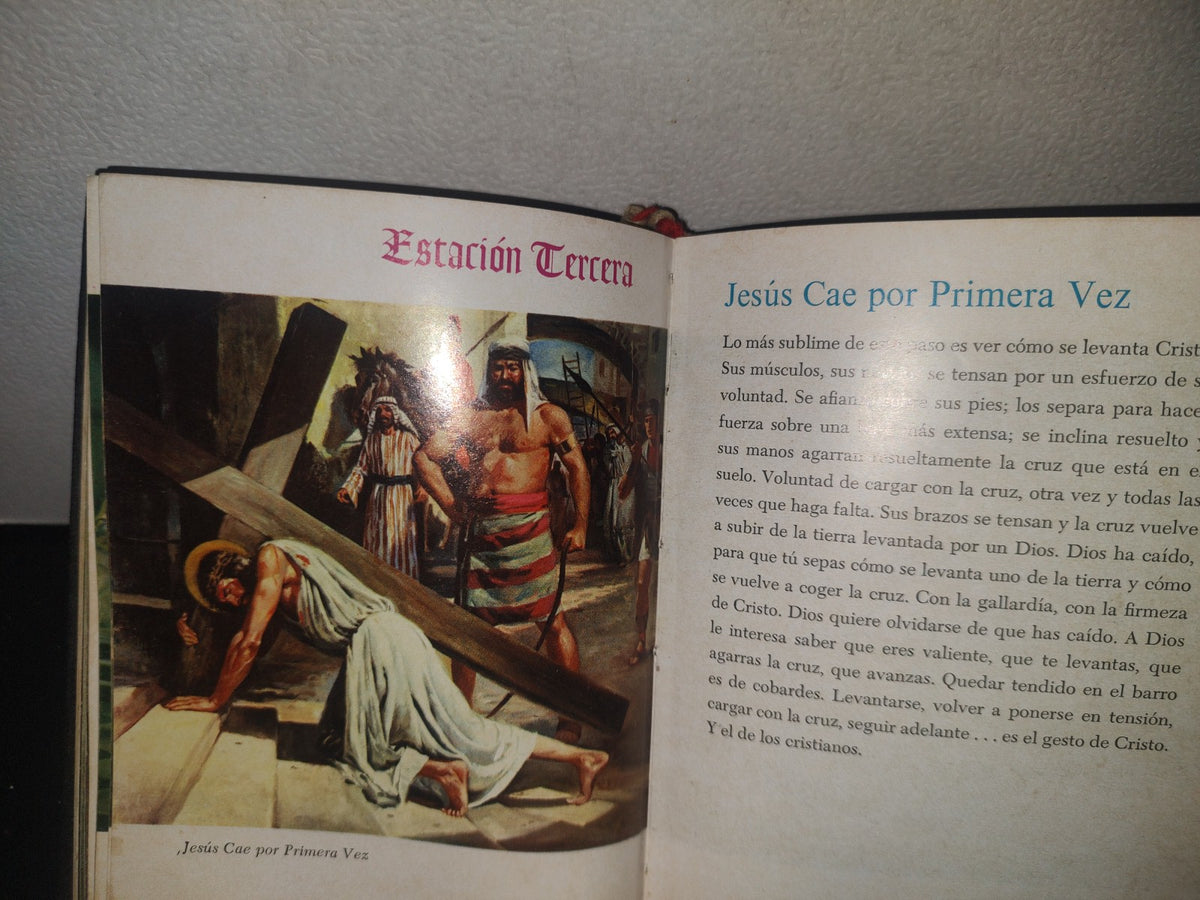 23- Libro De Rezos Hogareños - La Casa De La Biblia Católica - 1967
