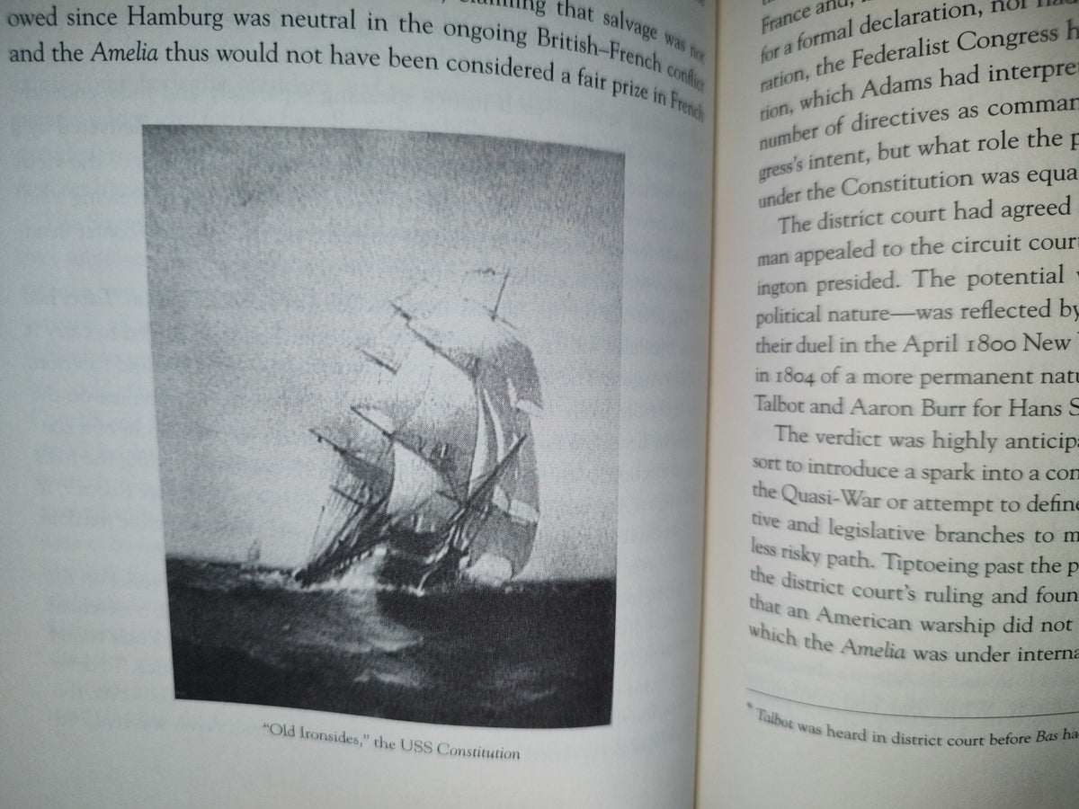 220- The Activist. John Marshall, Marybury V. Madison, And He Myth Of Judical Review - Lawrence Goldstone. Walker & Company. New York - First U.S. Edition 2008