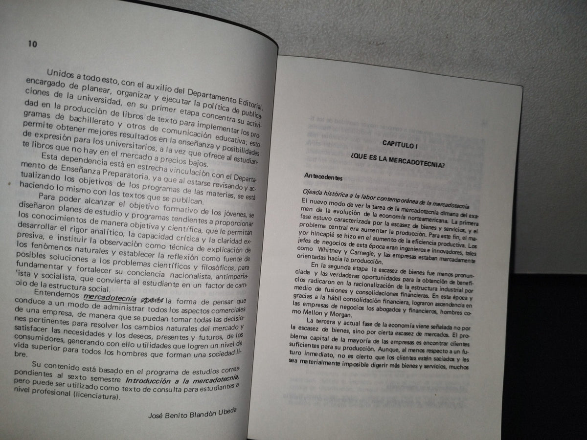 83- Introducción A La Mercadotecnia - J. Benito Blandón Ubeda