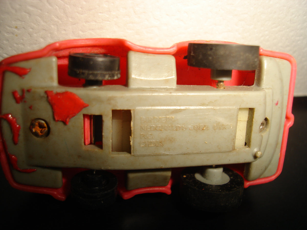 A2- Figura Vintage De Mcdonald'S Birdie En Carrito - 1988