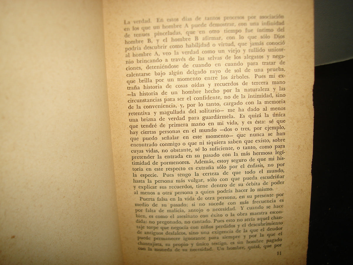 7- Entrada Falsa - Hortense Calisher - Primera Edición 1965