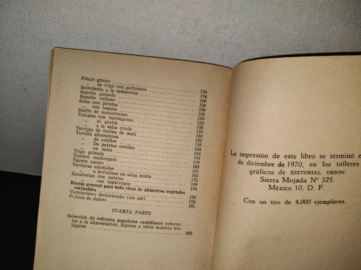 158- Nutrición Humana Y Cocina Vegetariana Científica - Eduardo Alfonso. Editorial Orion, 1970