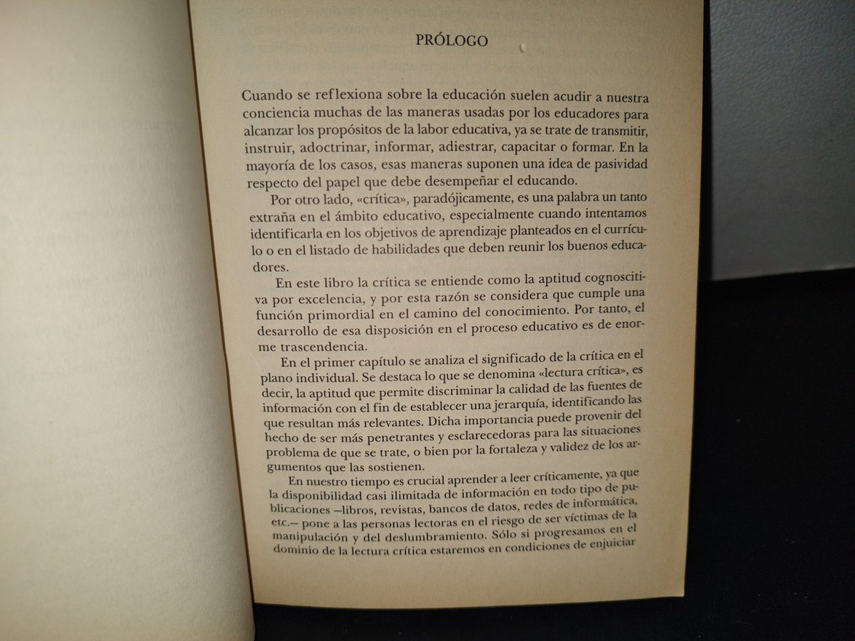 171- Educación Y Crítica. El Proceso De Valoración Del Conocimiento - Leonardo Viniegra Velázquez