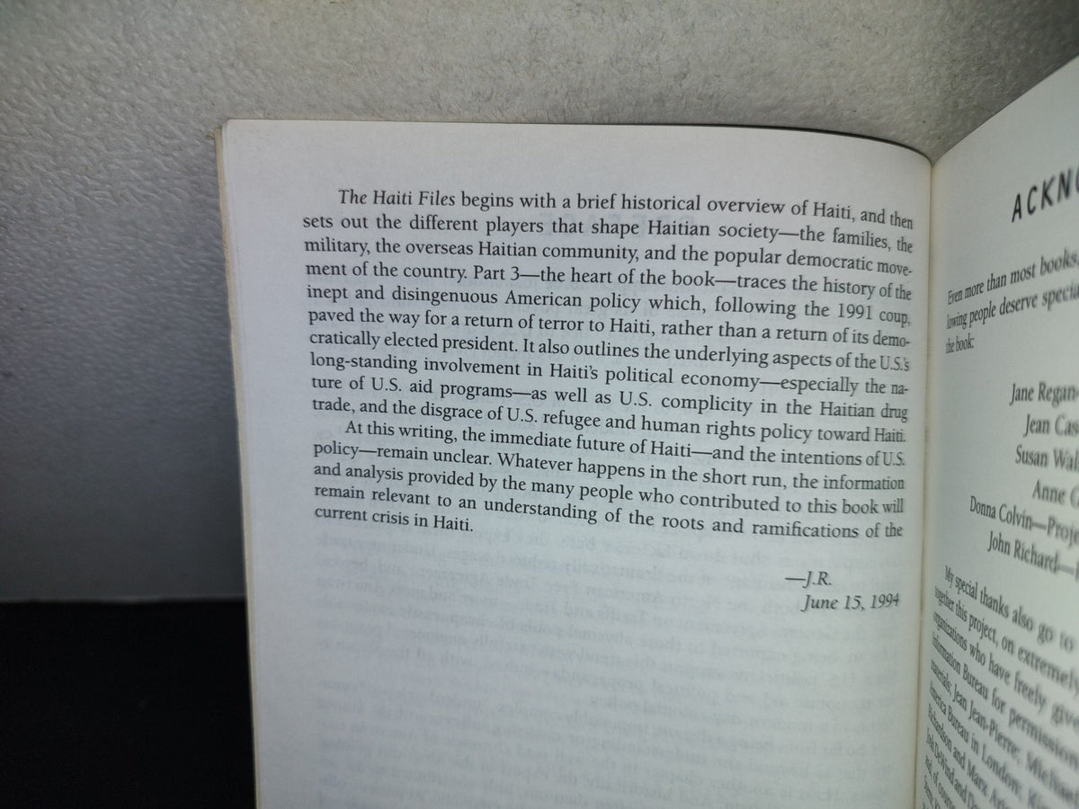 153- The Haiti Files. Decoding The Crisis - James Ridgeway. Essential Books. Washington, D.C. 1994