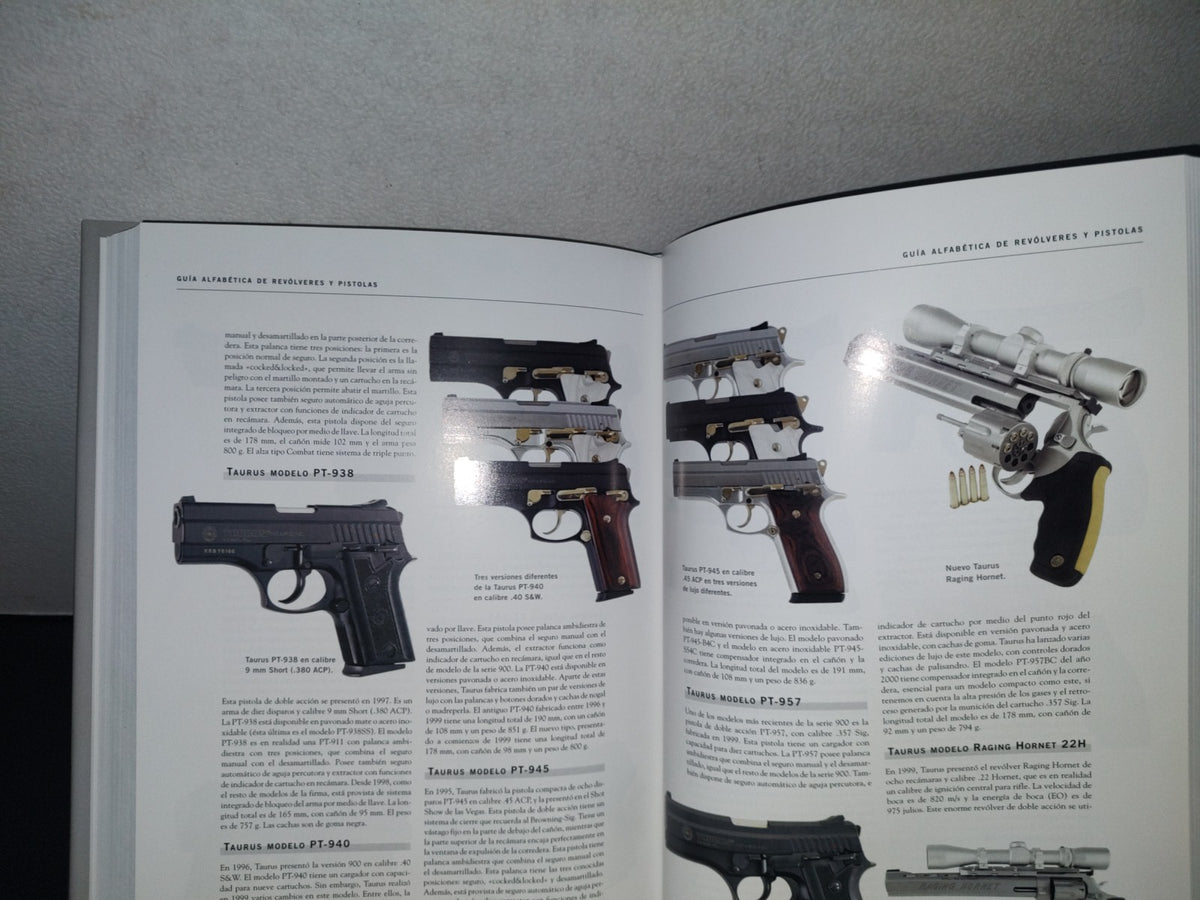 128- Enciclopedia De Pistolas Y Revólveres - A. E. Hartink - 2013