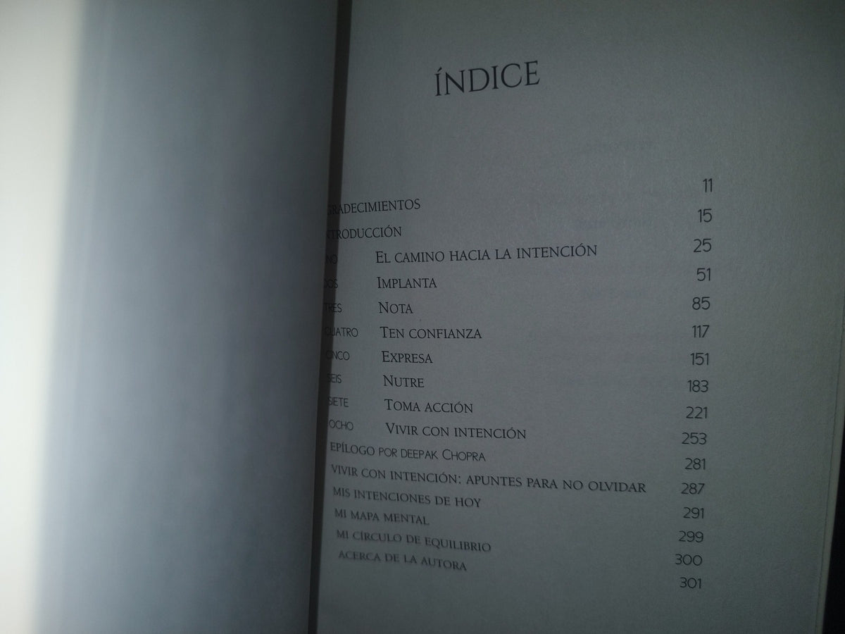 34- Vivir Con Intención - Mallika Chopra - Primera Edición 2016