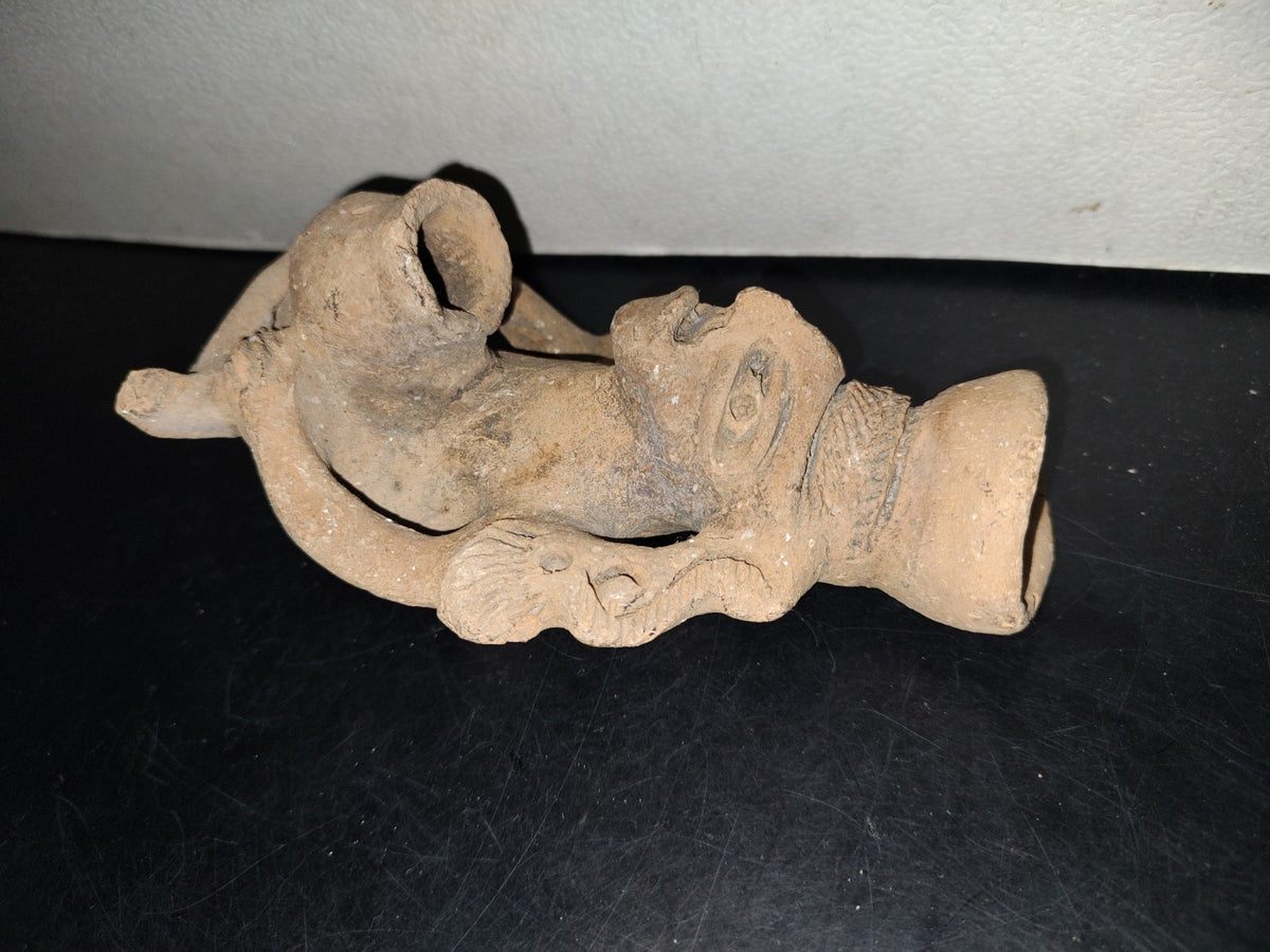 A6- Antigua Pieza De Barro Artesanía Prehispánica - 40's - 70's