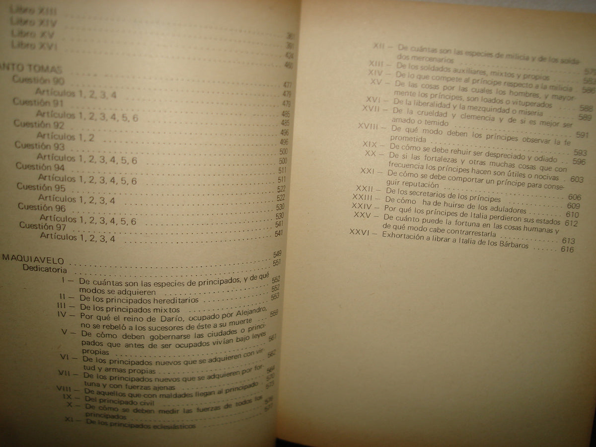 21- Antología De Textos De Teoría Política Y Gobierno I - Sep - 70'S - 80'S