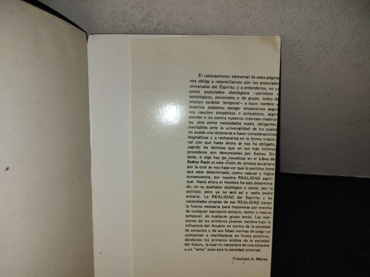 197- Esdras Rasit - Francisco Arturo Macías - Editorial Orión. México, 1989