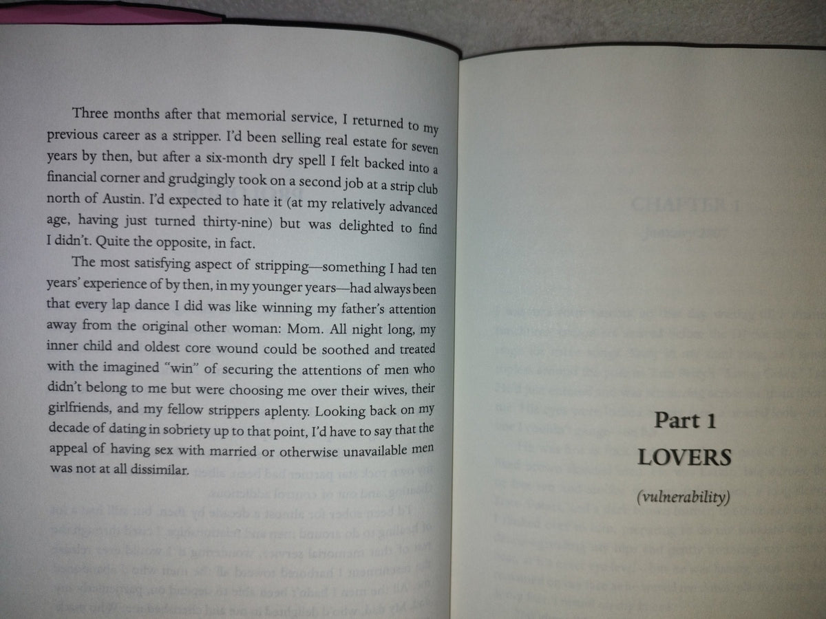 219- Casey Dancer. A Memoir About Dating, Stripping, And A Little Hot Yoga - Kristin Casey
