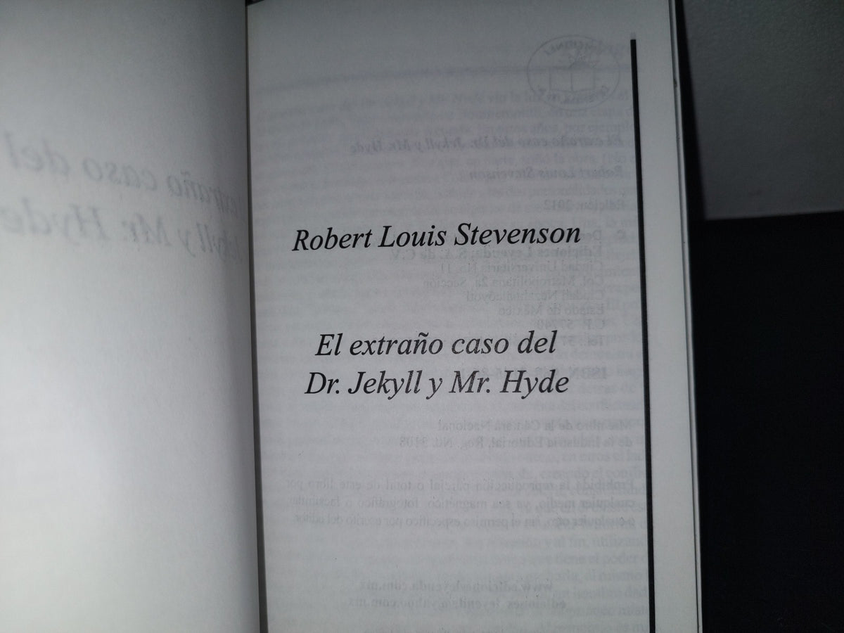 214- El Extraño Caso Del Doctor Jekyll Y Mr. Hyde - Robert L. Stevenson. Ediciones Leyenda 2012