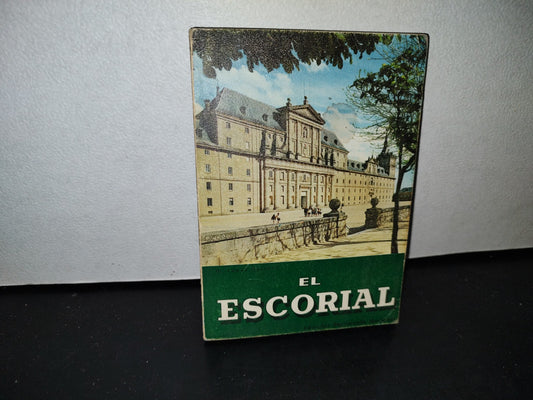54- El Escorial. El Monasterio Y Las Casitas Del Príncipe Y Del Infante - 1963