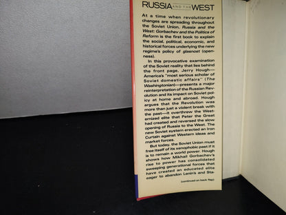 174- Russia And The West. Gorbachev And The Politics Of Reform - Jerry Hough - 1988