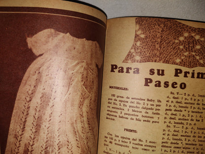 93- Tejidos Modernos Para Bebé. Ediciones De ”La Familia” - Primera Edición - 40'S