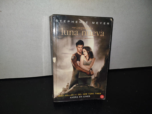 85- Luna Nueva - Stephenie Meyer - Primera Edición En Punto De Lectura. 2010