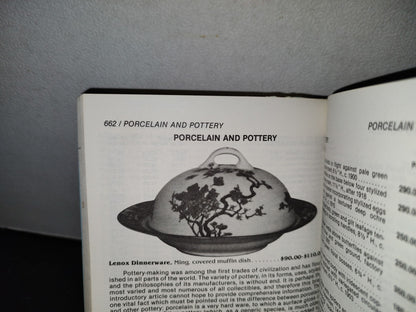 54. Guía Precios De Antigueades / Official 1984 Price Guide To Antiques And Other Collectibles