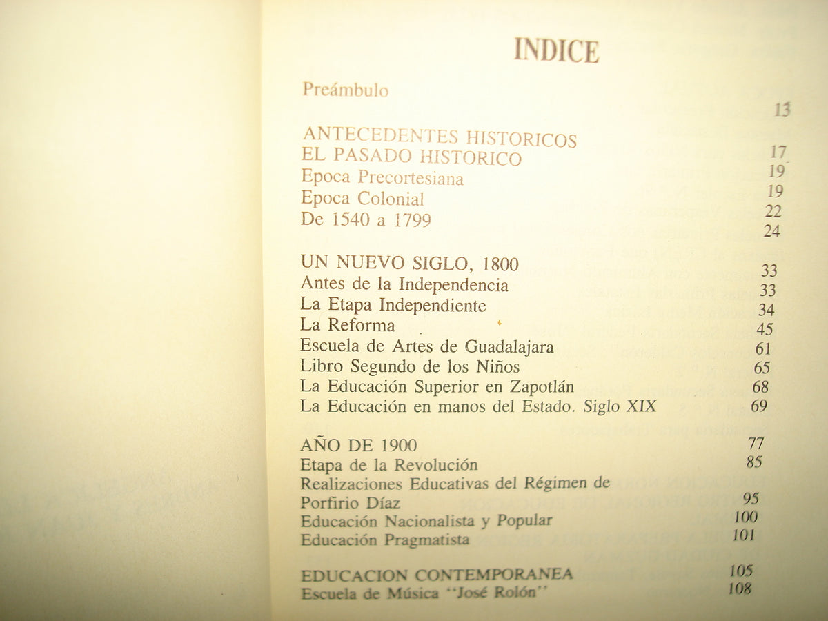 167- La Educación En Ciudad Guzmán - María Del Carmen Orozco Cano - 1986