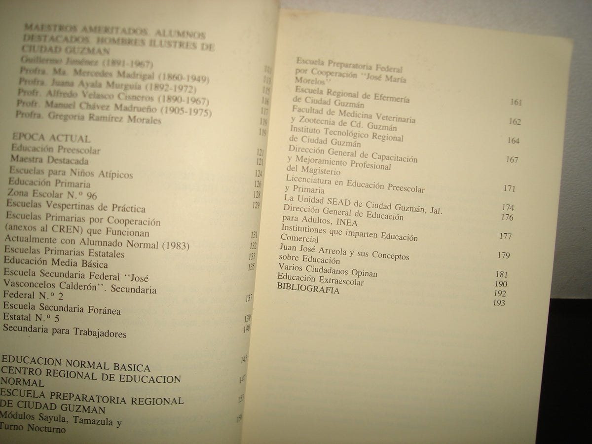 167- La Educación En Ciudad Guzmán - María Del Carmen Orozco Cano - 1986