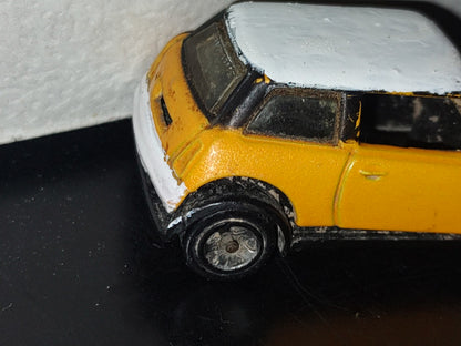 A5- Carro Hot Wheels: Mini Cooper - 2001, Mattel