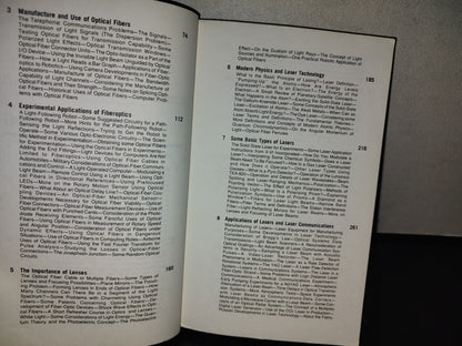 114- The Fiberoptics & Laser Handbook - Edward L. Safford, Jr. - 1984