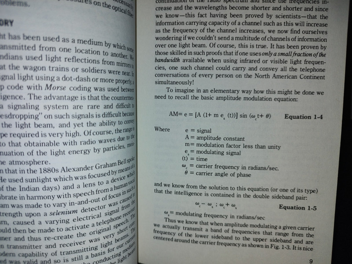 114- The Fiberoptics & Laser Handbook - Edward L. Safford, Jr. - 1984