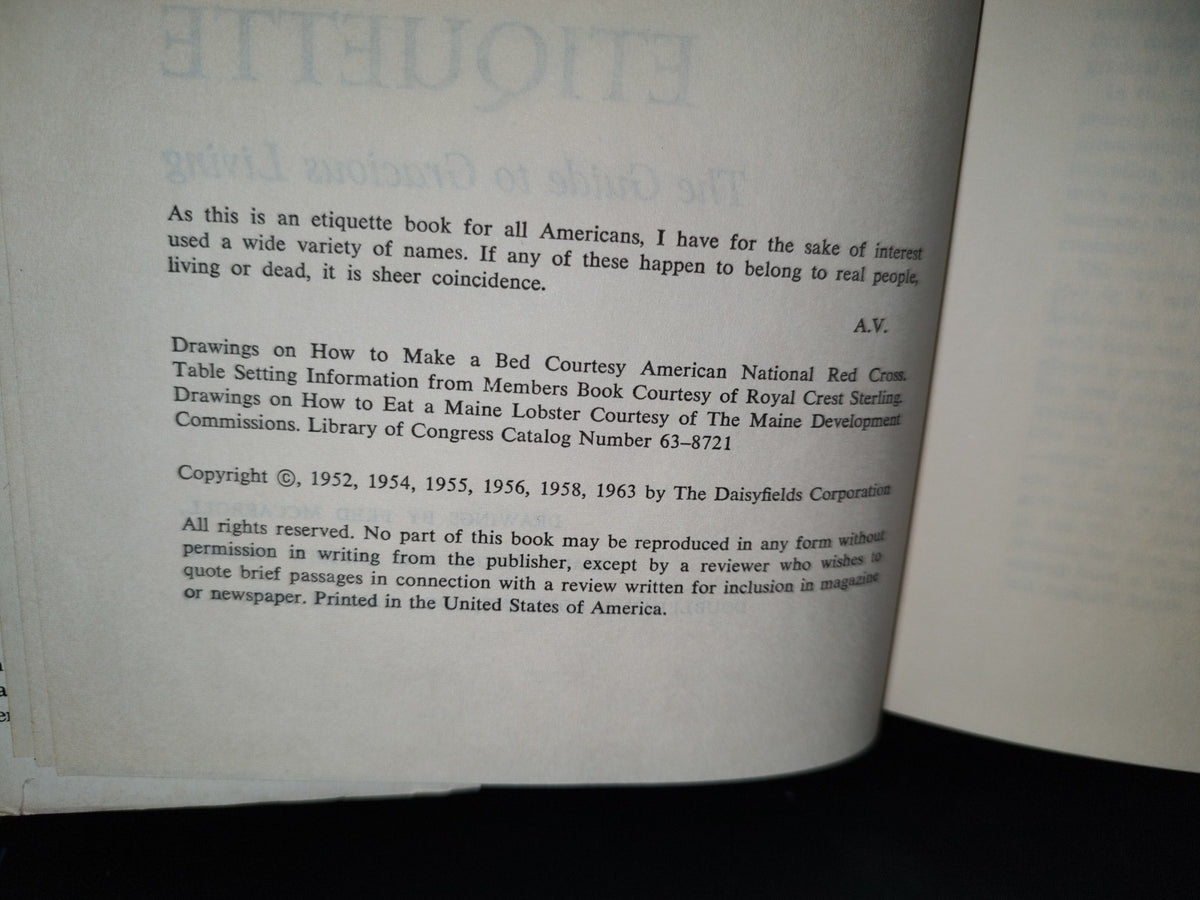 54- Inglés. Libro De Etiqueta. Amy Vanderbilt'S New Complete Book Of Etiquette - 1963