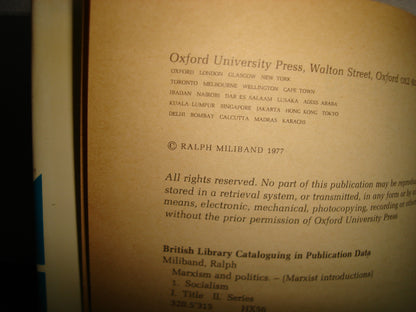 167- Marxism And Politics - Ralph Miliband - Oxford University Press. 1977