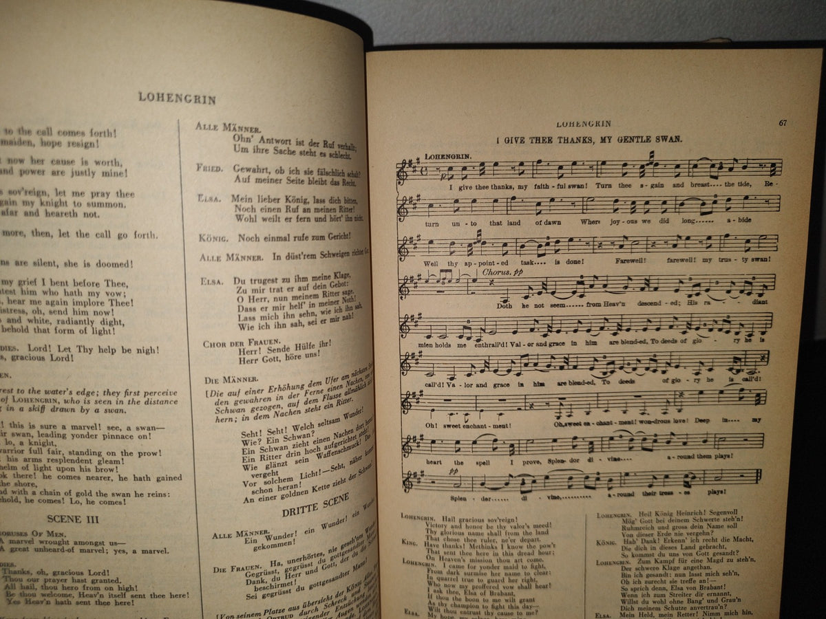 23- The Opera Libretto Library. The Authentic Texts Of The German, French And Italian Operas With Music Of The Principal Airs - Avenel Books. New York - 1980 By Crown Publishers, Inc.