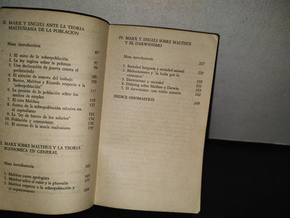 101- Marx, Engels Y La Explosión Demográfica - Editorial Extemporáneos. México - 1A. Ed. 1973