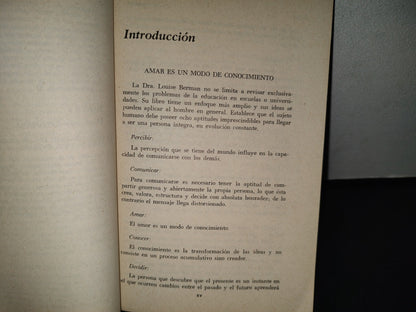 151- Nuevos Objetivos En El Programa Escolar - Louise M. Berman - 1974