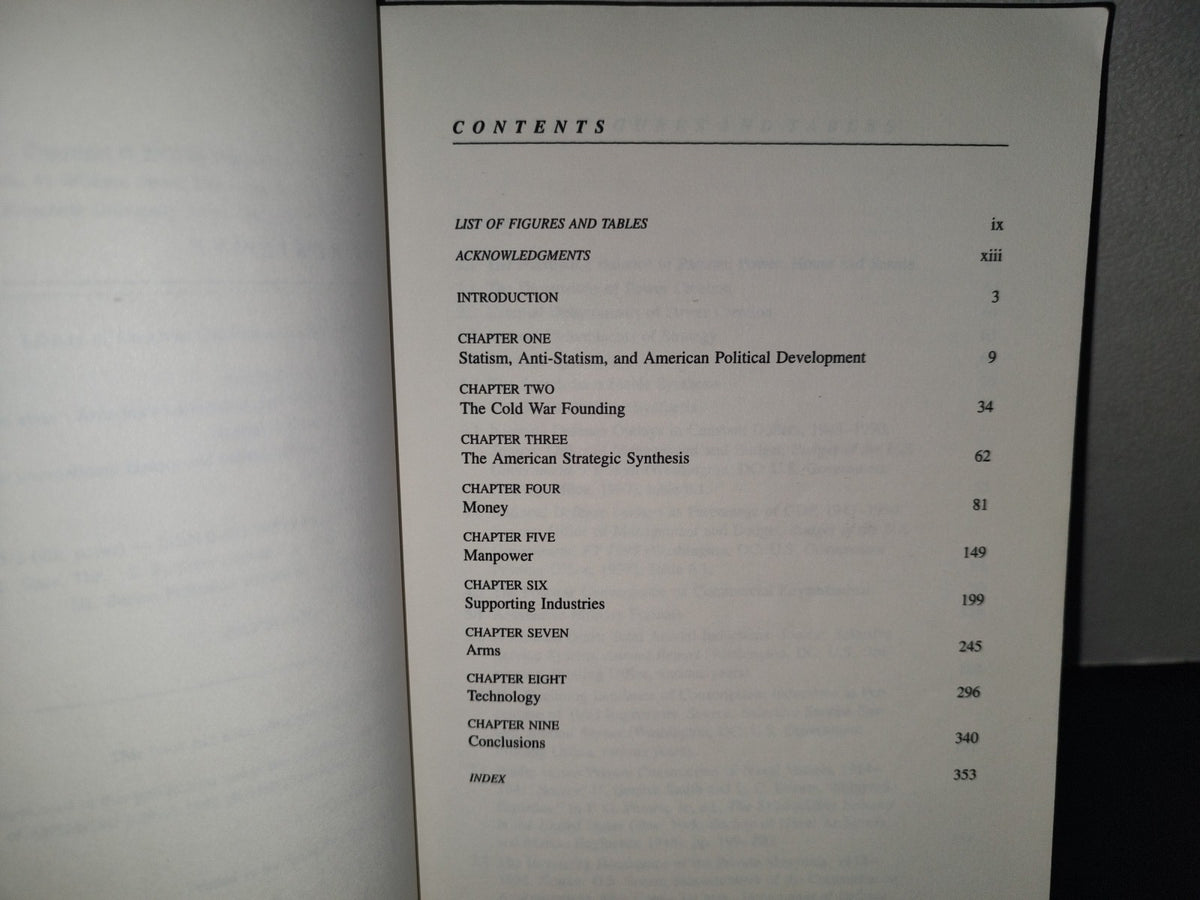 158- In The Shadow Of The Garrison State. America'S Anti-Statism And Its Cold War Grand Strategy - Aaron L. Friedber - Princeton University Press, 2000
