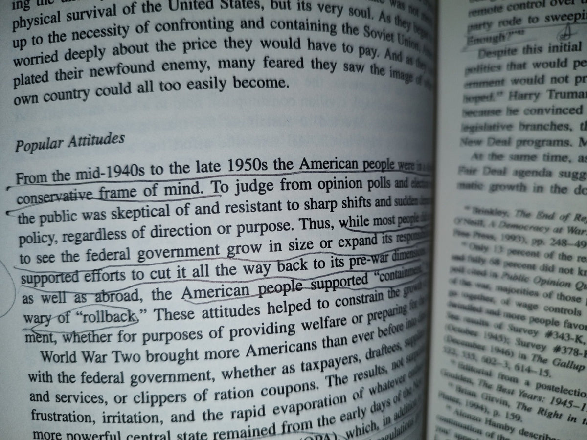 158- In The Shadow Of The Garrison State. America'S Anti-Statism And Its Cold War Grand Strategy - Aaron L. Friedber - Princeton University Press, 2000