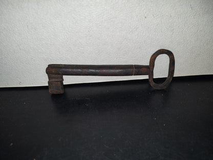 A5- Llave Antigua De Acero - 20'S