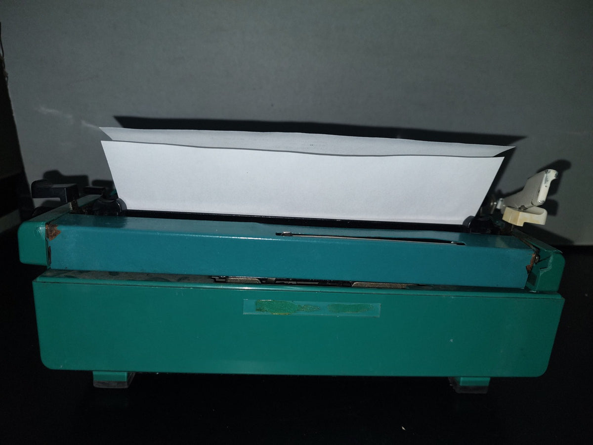 A1- Máquina De Escribir Olivetti Studio 45 - 70'S