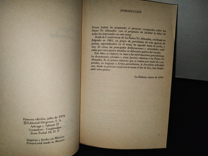 158- Los Paises No Alineados - Prensa Latina. Editorial Diogenes - 1A. Ed. 1976