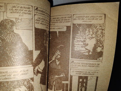 68- El Libro Rojo. El Navío Del Horror - No. 886, Año Xvi, 18 De Enero De 1988