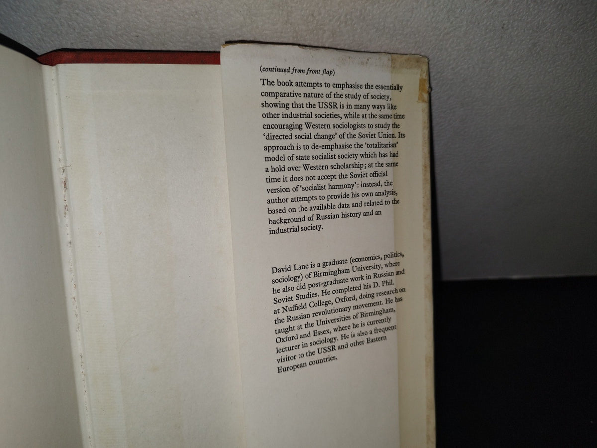 74- Politics And Society In The Urss - David Lane - 1970