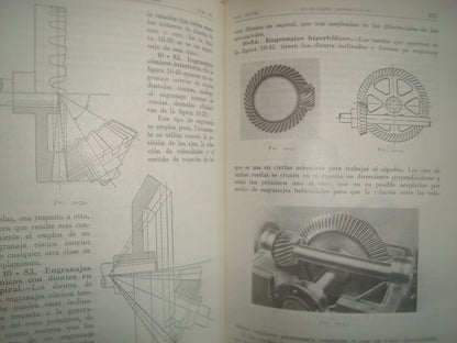 160- Nociones De Mecanismos - Schwamb, Merril, James Y Doughtie - Aguilar S. A. De Ediciones, 1973