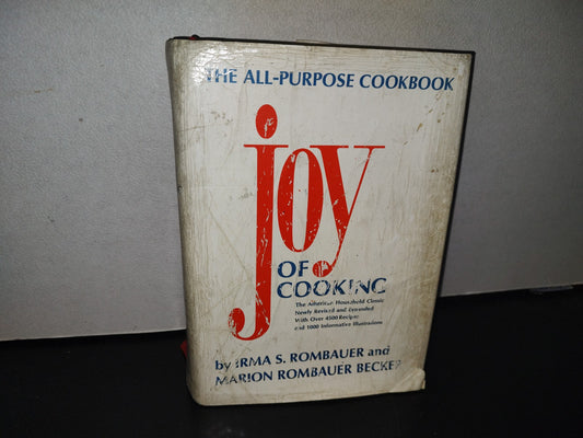 100- Joy Of Cooking - Irma S. Rombauer, Marion Rombauer Becker - The Bobbs-Merrill Company - 1975