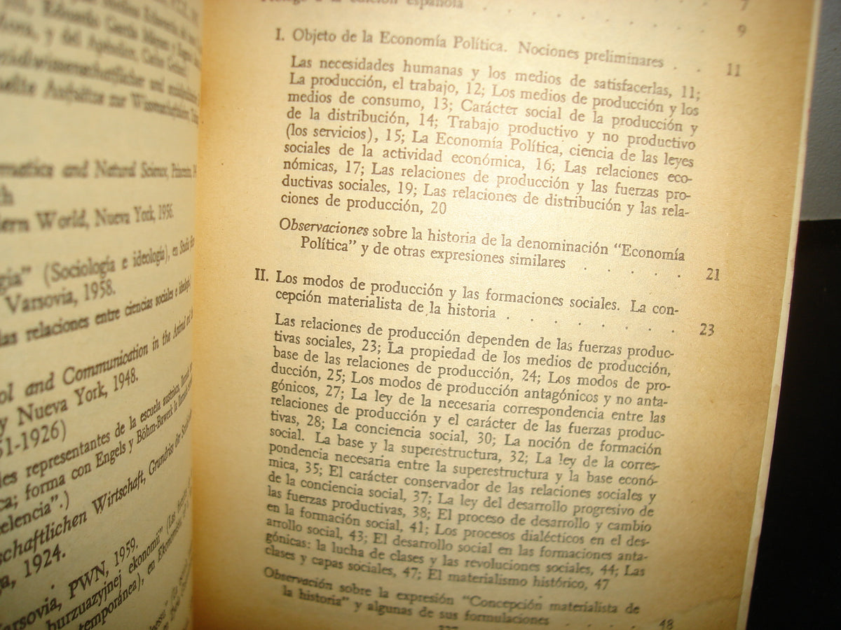 21- Economía Política - Oskar Lange - Fondo De Cultura Económica