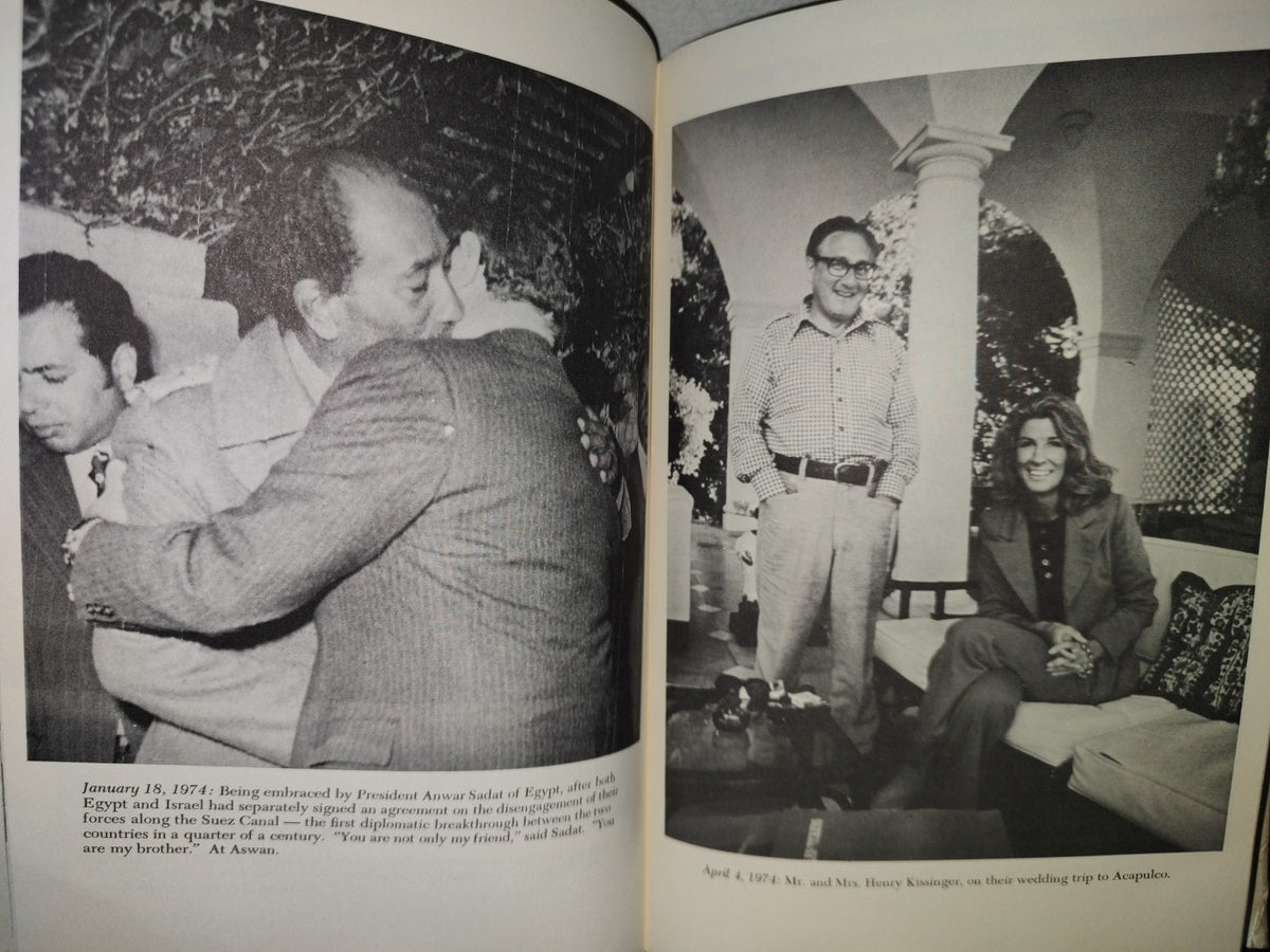 153- Kissinger. By Marving Kalb And Bernard Kalb. Little, Brown And Company - 1974
