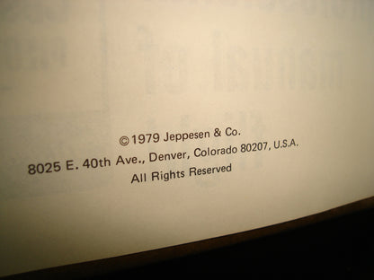 163- Inglés - Manual Profesional De Vuelo / Professional Manual Of Flight - 1979