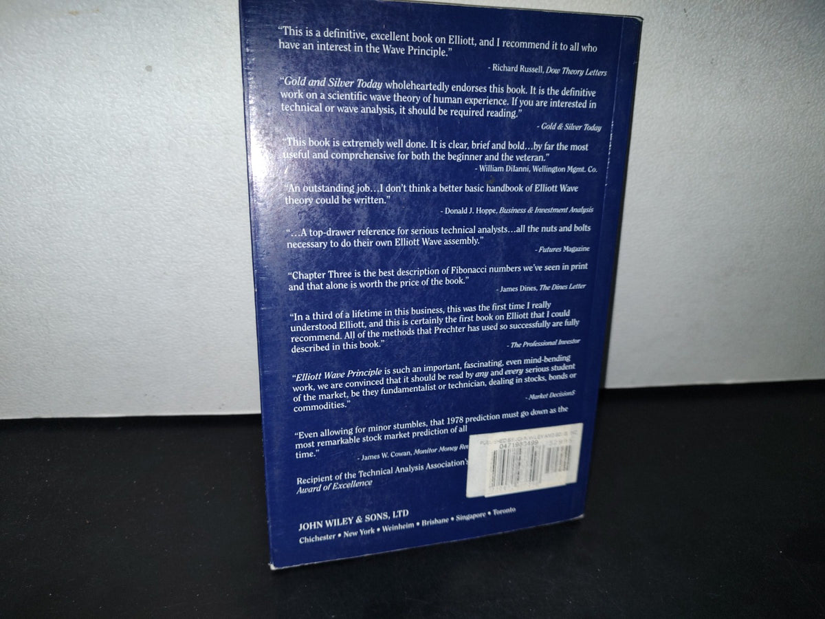 188- Elliott Wave Principle. Key To Market Behavior - Frost And Prechter