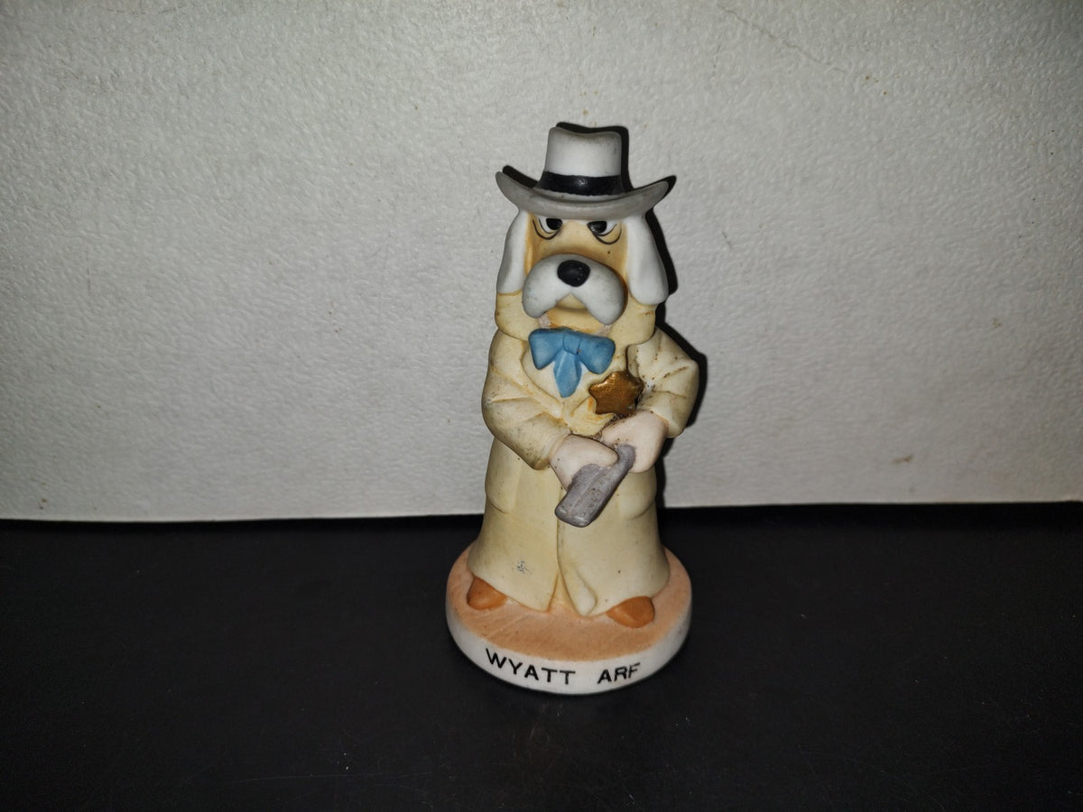 A5- Figura De Porcelana. Perro Gangster. The Prairie Dawgs Collection - 90'S