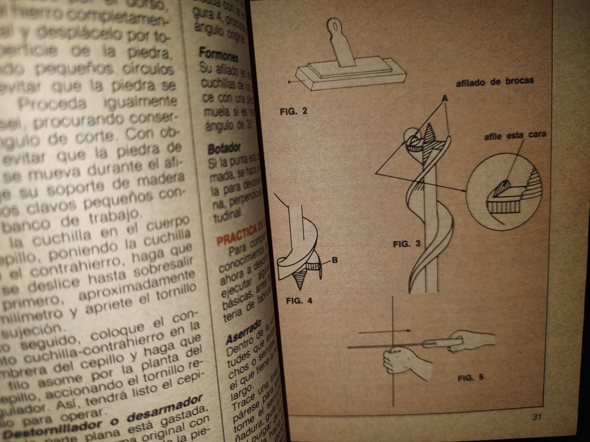 196- Enciclopedia De Última Moda No. 5: Cómo Hacer Muebles - 1985