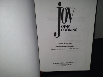 100- Joy Of Cooking - Irma S. Rombauer, Marion Rombauer Becker - The Bobbs-Merrill Company - 1975