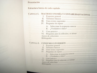 1- Introducción A La Economía. Libro De Prácticas. Macroeconomía - Juan A. Gimeno. McGraw-Hill