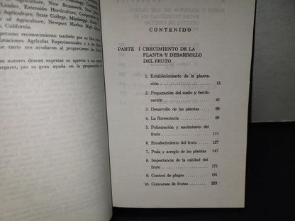 114- Cultivo De Árboles Frutales - Schneider Scarborough - C.E.C.S.A. - 1985